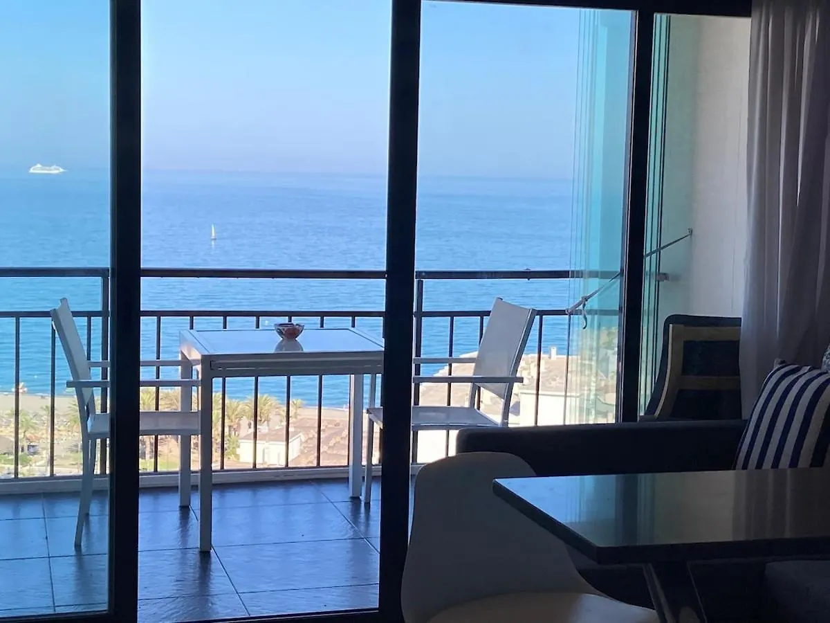 Modern Apartment With Spectacular Sea Views contacts